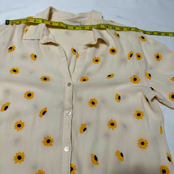 Fabienne Chapot  Lily Embroidered Off White/sunflower blouse - Picture 8 of 16